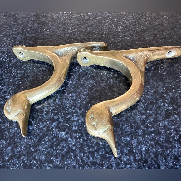 Vintage Heavy Brass Duck Wall Hooks - Picture 3 of 7